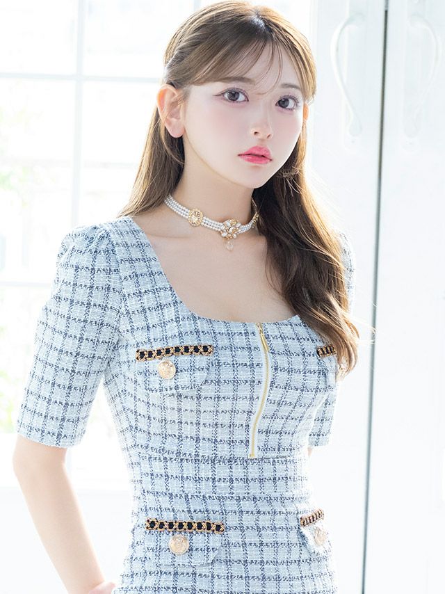 涼しげなブルーツイードが上品に映える、夏にぴったりのマーメイドワンピース♡