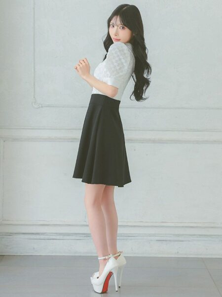 強めメイクと合わせて完成♡視線を奪う地雷ドレスStyle♡