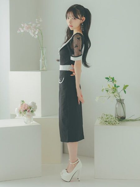 大人っぽく着られる甘辛ミックスのガーリースタイル♪