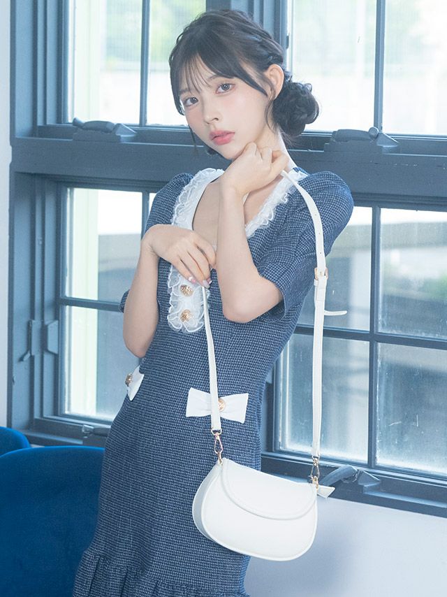 デートにも女子会にも◎モテ感ばっちりな愛されバッグ♡