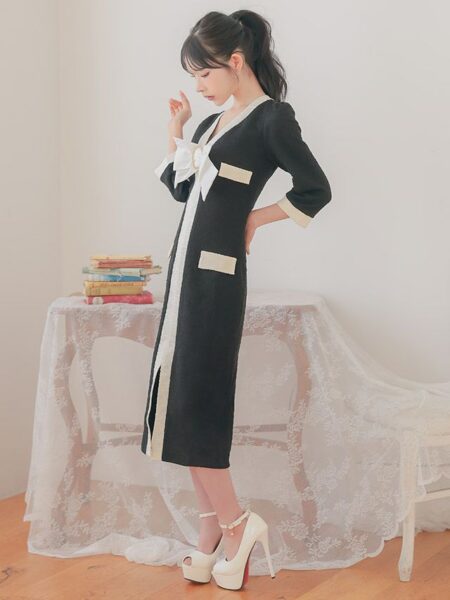 パイピングが美しい上品な膝丈ドレス♡