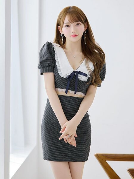 視線を集める旬ドレス♡