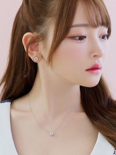 普段使いにも特別な日にもぴったりな優秀ピアス♡