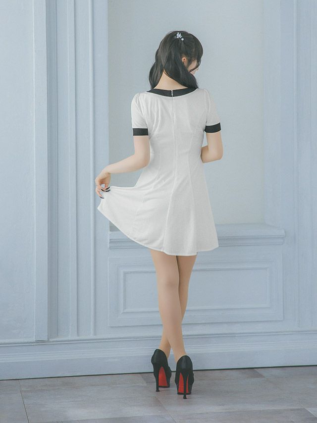 キャミソール付きで重ね着も安心な、クラシカル可愛いドレス♡