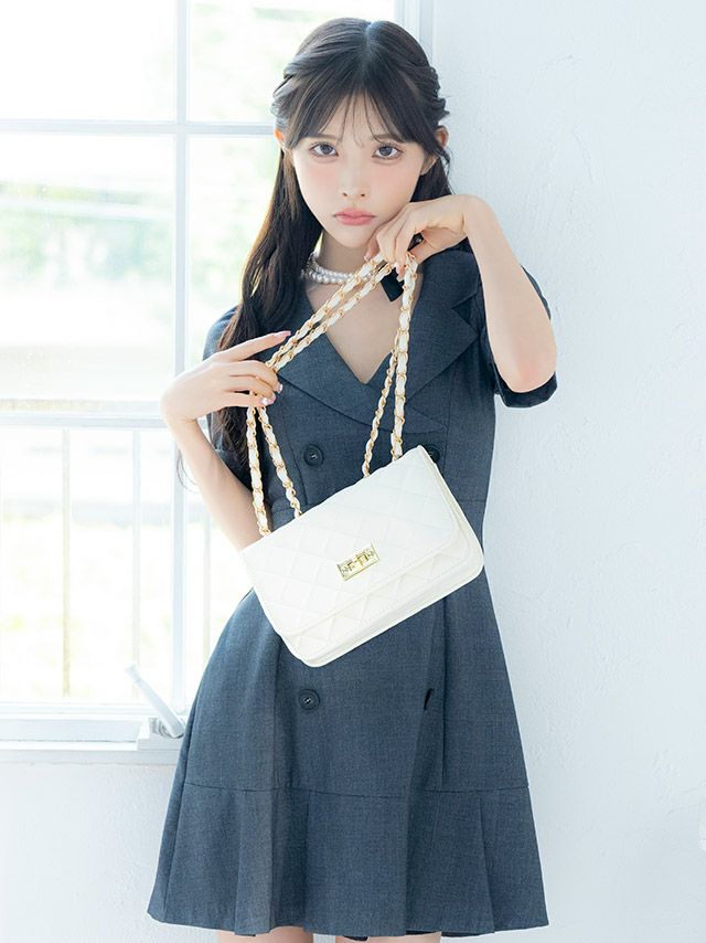 持つだけで可愛い清純ホワイトキルティングバッグ