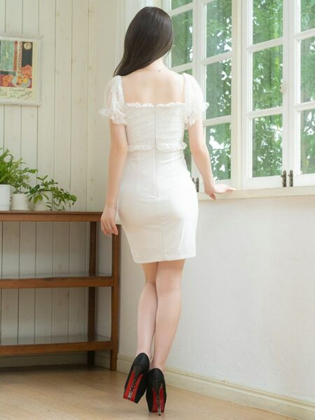 袖のひらひら感が可愛い新作ドレス