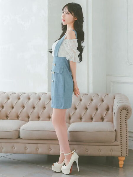 お仕事以外のプライベート時間でも着れちゃうデザイン