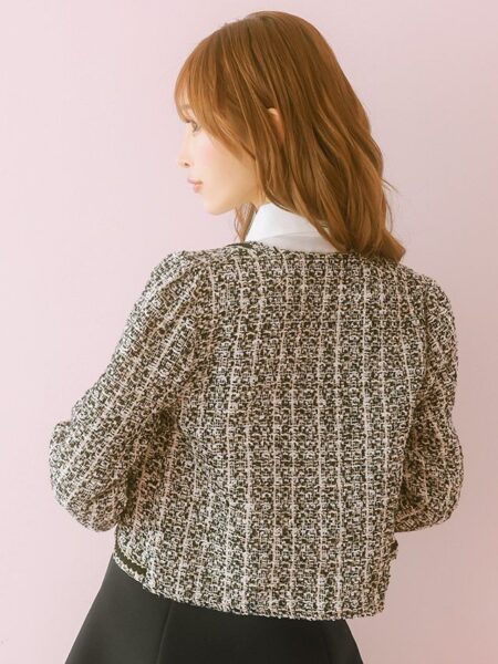 ドレスだけではなく私服としても着れちゃうデザインが魅力的