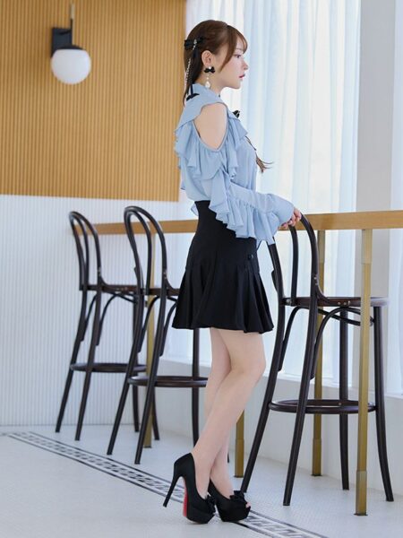 セットアップでスタイルUPも抜群な一着